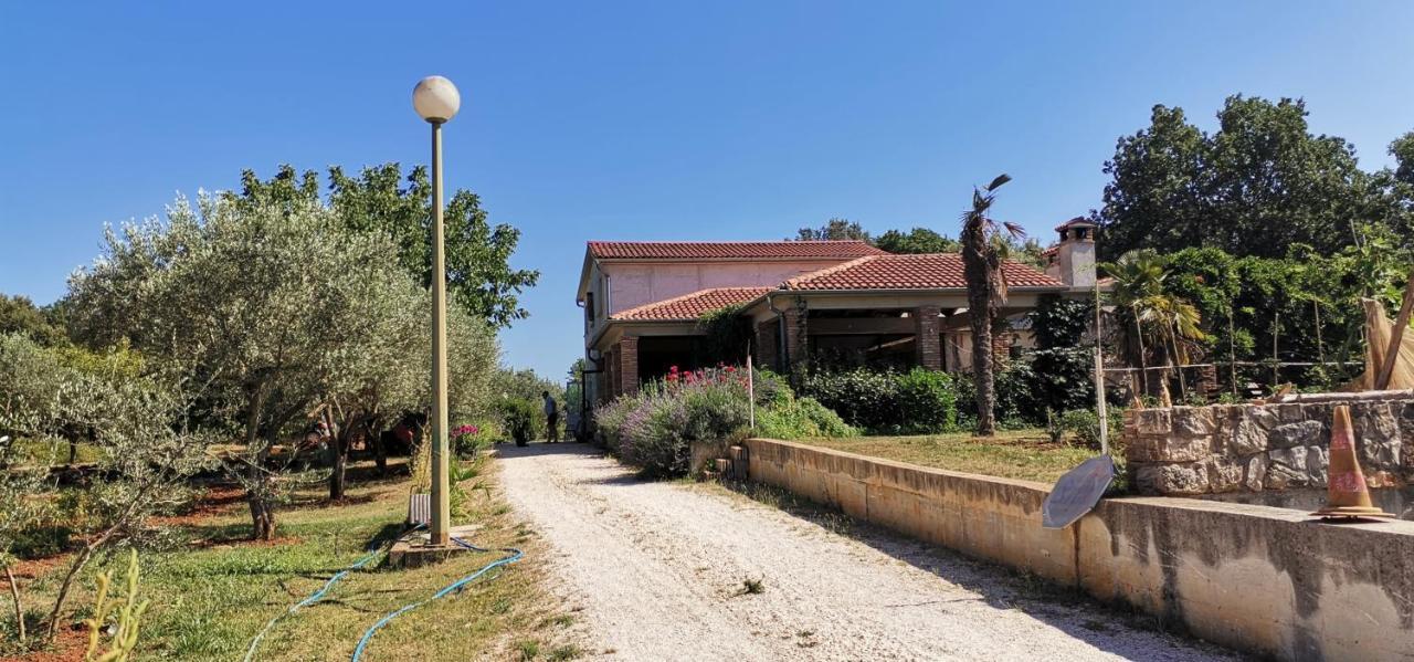 Holiday House Olly Villa Rovinj Exterior foto